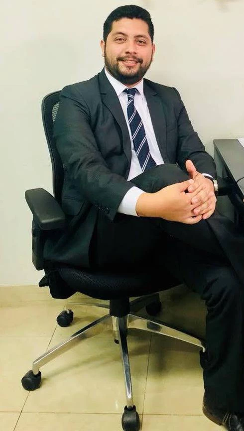 Socio Roger Reyes Luna Victoria de legaladoconsumidor.com